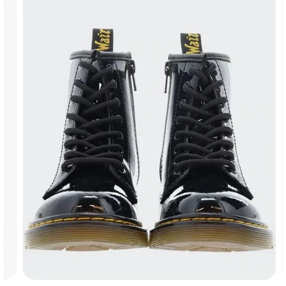 Dr. Martens Youth 1460 Delaney patent leather Black Lace-Up zipper 3 Boots
